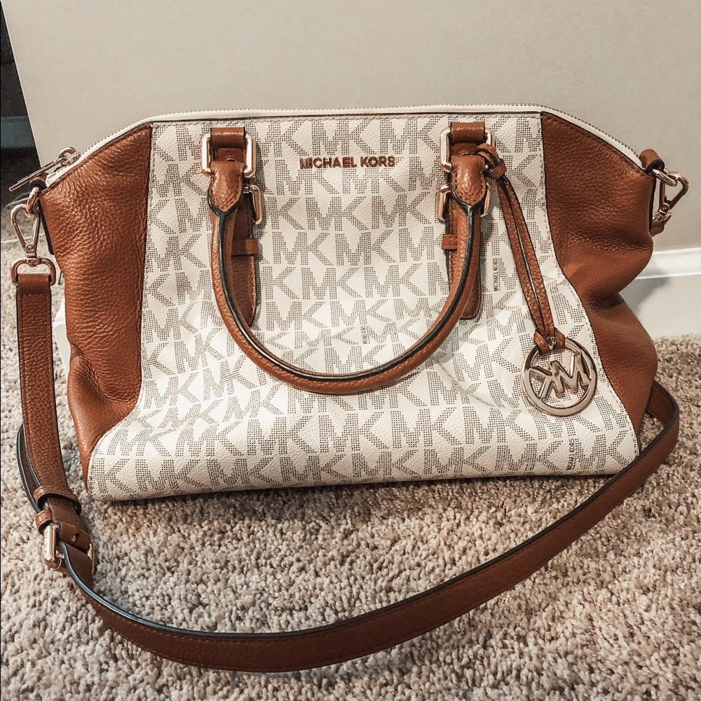 Michael Kors purse